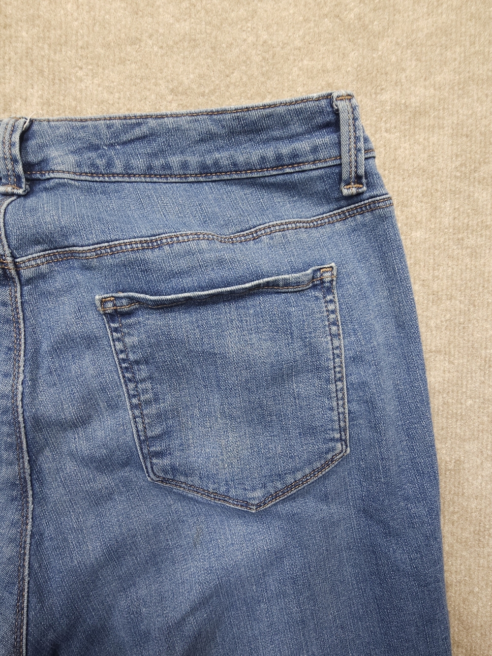 STYLE & Co Curvy Boyfriend Embroidered Jeans Size 12 Bootcut Stretch - Picture 7 of 9